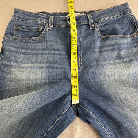 Levis 725 high rise bootcut jeans - Picture 9 of 13